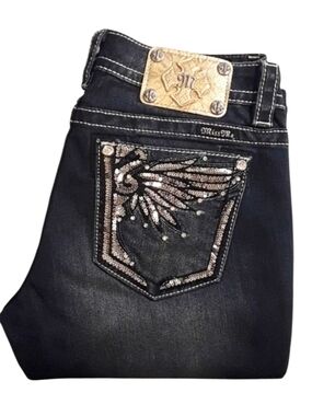 💥Miss Me Signature Bootcut Jeans. Women's Size: Waist 30x34 Inseam.